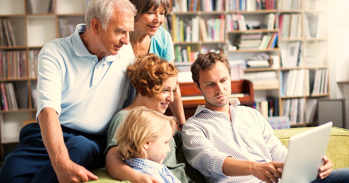 Family browses through photos